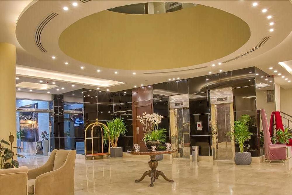Carnival Hotel Amman Eksteriør billede