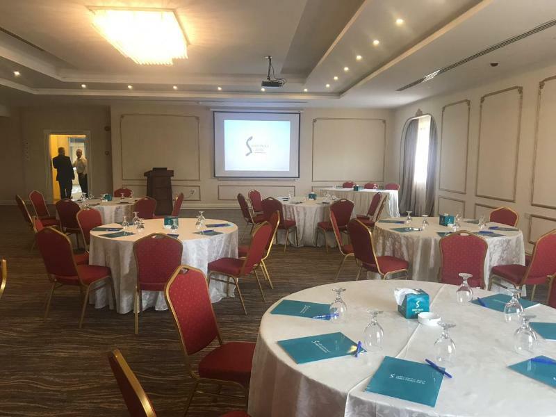 Carnival Hotel Amman Eksteriør billede